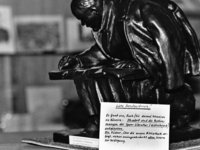 Blick in den Lesesaal des Instituts für Marxismus-Leninismus in Ost-Berlin am 17.11.1989