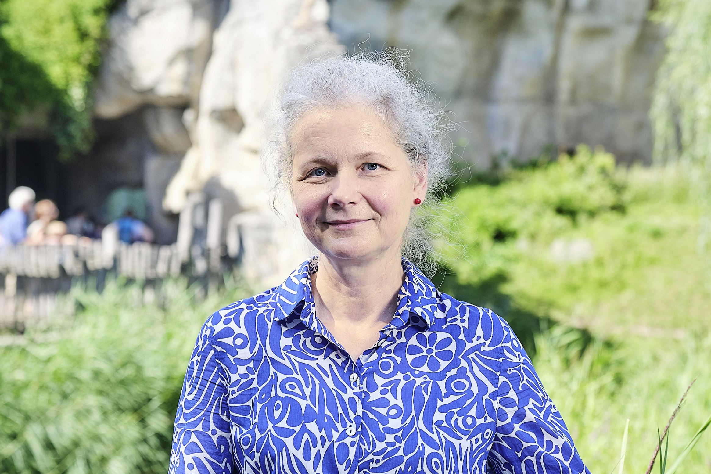 Dr. Julia Cissewski