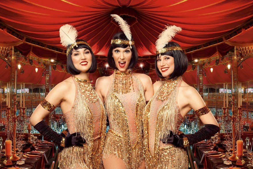 Artdéco trifft Artisten: Dinner und Show im Spiegelpalast am Wilhelm-Leuschner-Platz bei „Gans Ganz Anders“