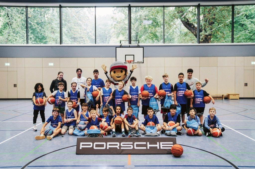 Die Leipzig Eagles freuten sich 2025 über eine Förderung von Porsche Leipzig