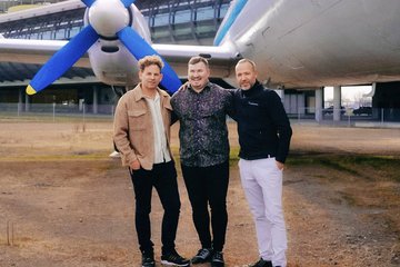 Trio mit Party-Vision