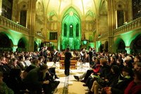 Das Jugendsinfonieorchester der Musikschule Leipzig beim Adventskonzert in der Peterskirche