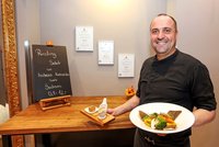 Torsten Hempel vom Max Enk spricht bei Thalia über Slow-Food-Gastronomie