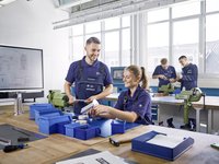 Ausbildung gehörloser Jugendlicher bei BMW