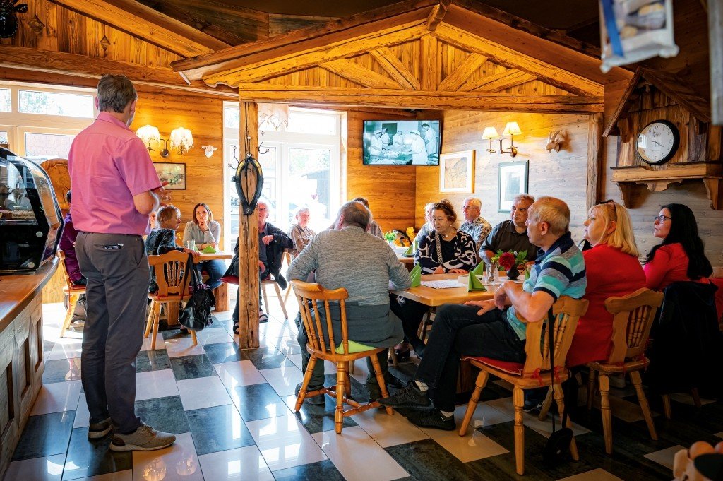 Regionale Käsevielfalt: Gemütliches Beisammensein bei der Verkostung