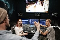 Beim Tag der offenen Tür am SAE Institute können Interessierte den Studienalltag hautnah erleben