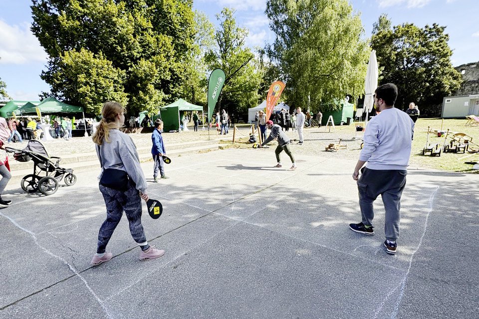 Street Racket