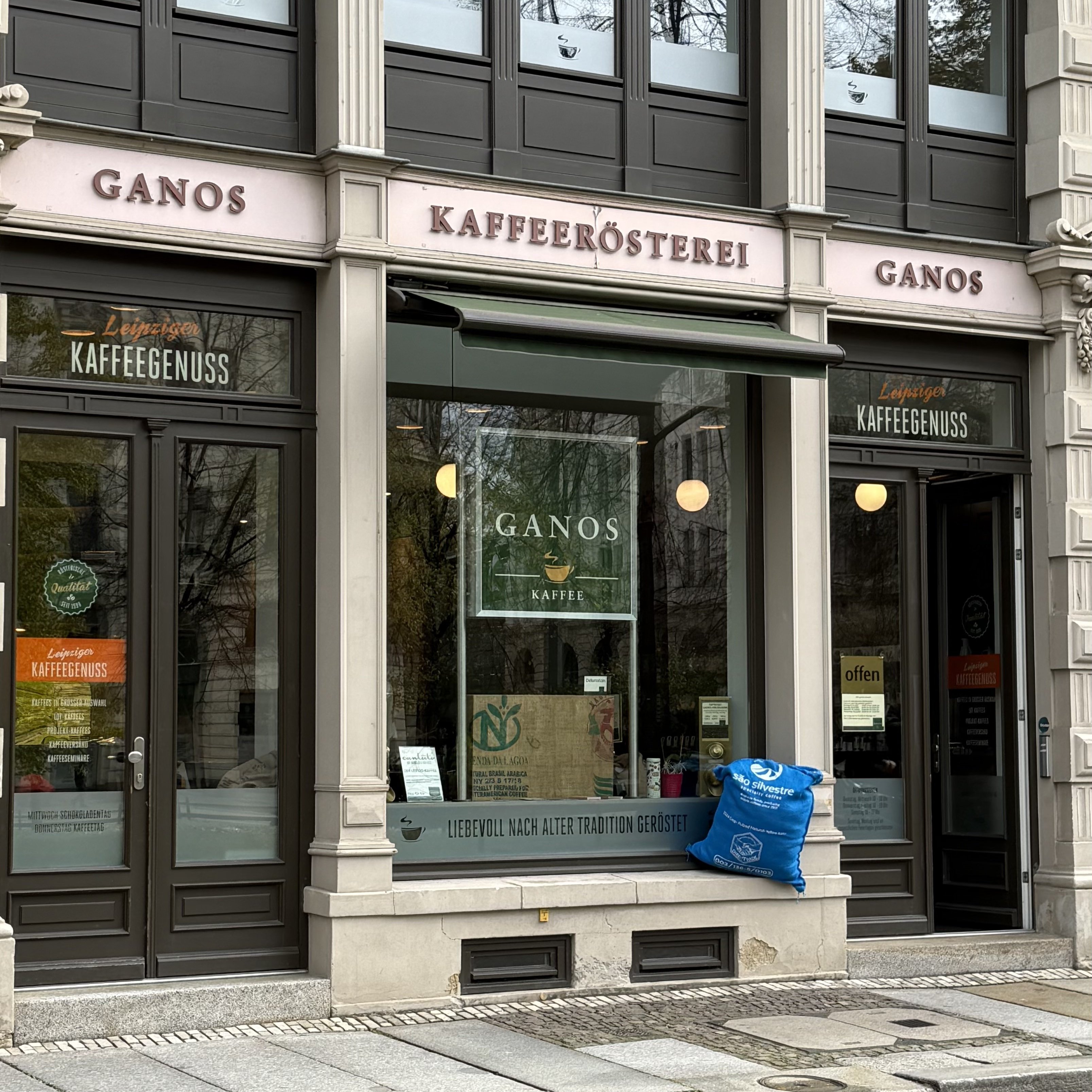 Außenansicht der Ganos Rösterei