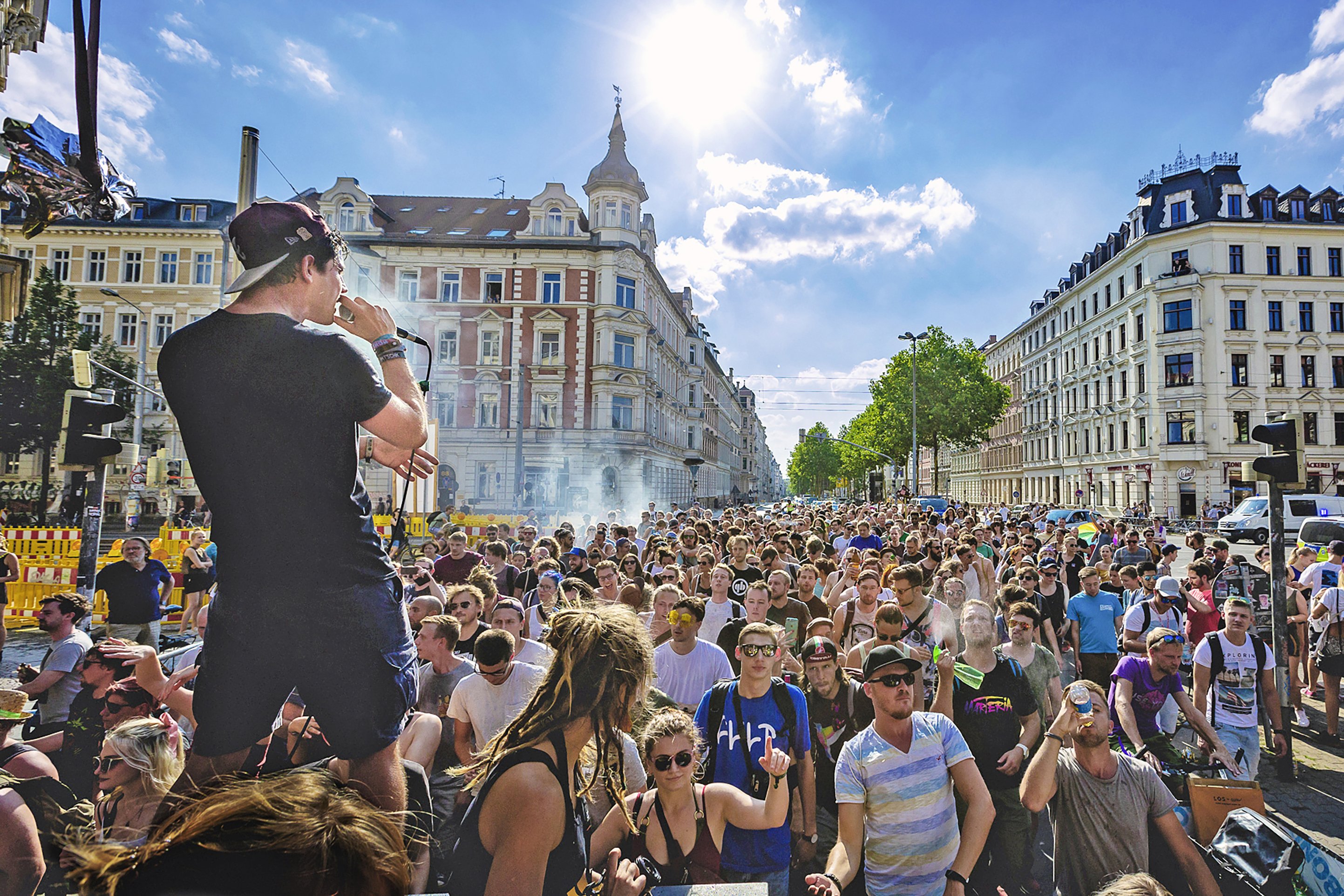 Volle Plätze und laute Beats: die GSO im Leipziger Stadtzentrum