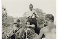William Zipperer mit Frau und Freunden bei einem Ausflug