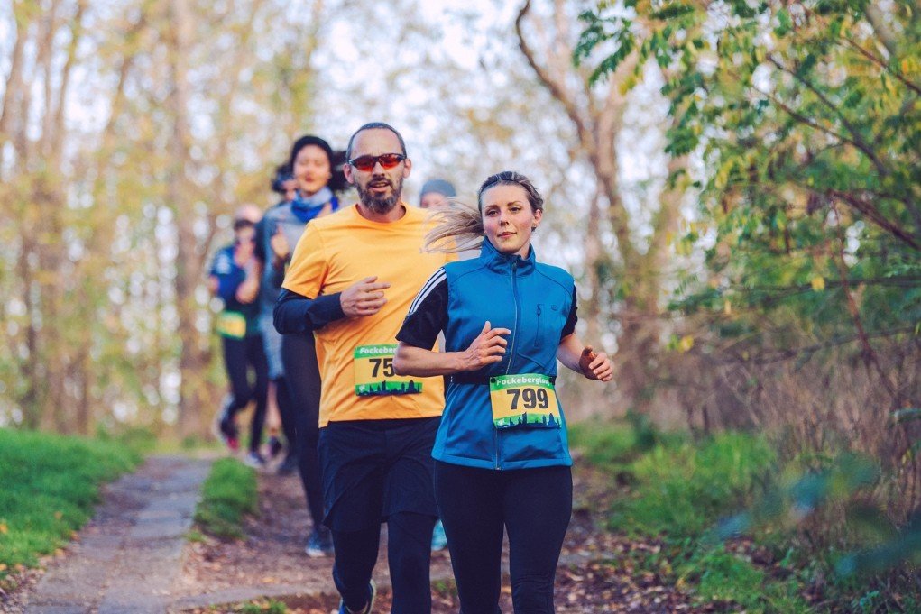 Beim Hauptlauf über 12 Kilometer sind sechs Runden über den Fockeberg zu absolvieren