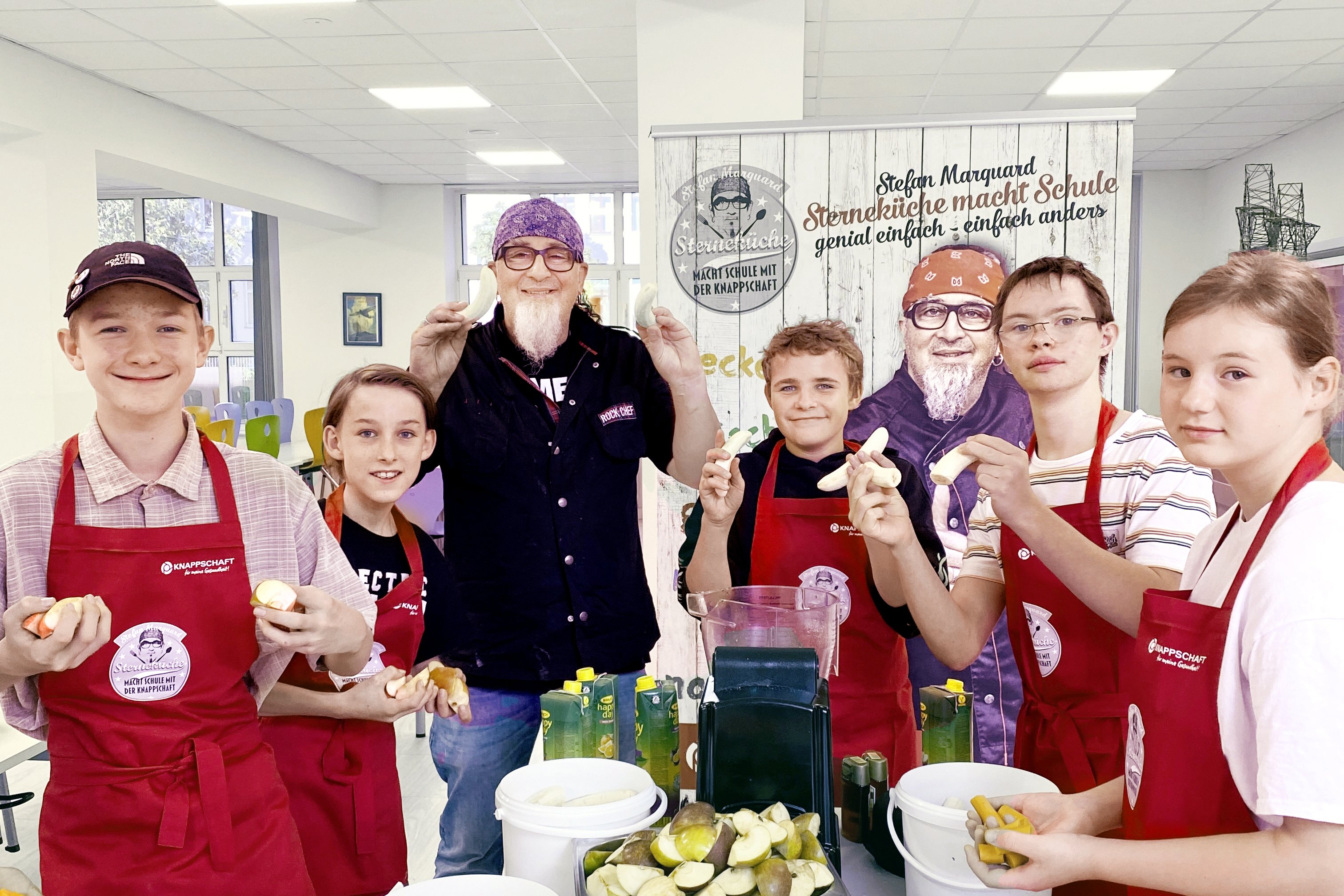 Der bekannte Koch Stefan Marquard hat die Freie Oberschule Leipzig der Rahn Education besucht