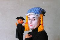 Faust mal anders: Bridge Markland verbindet Klassiker, Musik und Puppenspiel