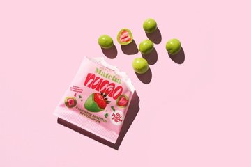 Sehen nicht nur gut aus, sondern schmecken auch so: Crunchy Matcha Erdbeeren.