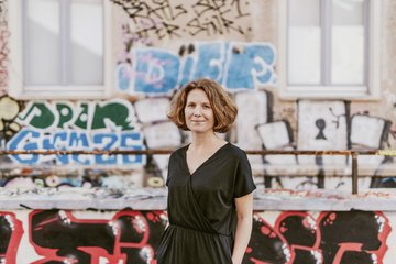 Portrait: Nina Treu