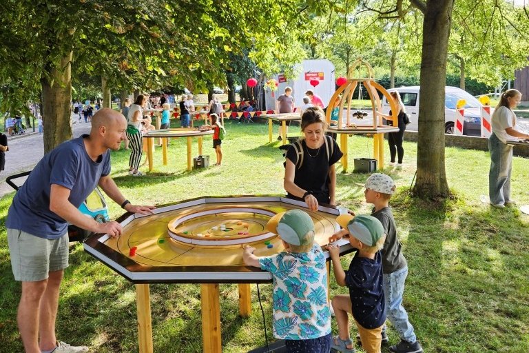 Das Spielefestival bietet rund 100 Mitmachaktionen und Attraktionen