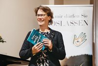 Stefanie Schnier stellt ihr Buch „Wenn nichts mehr geht“ vor
