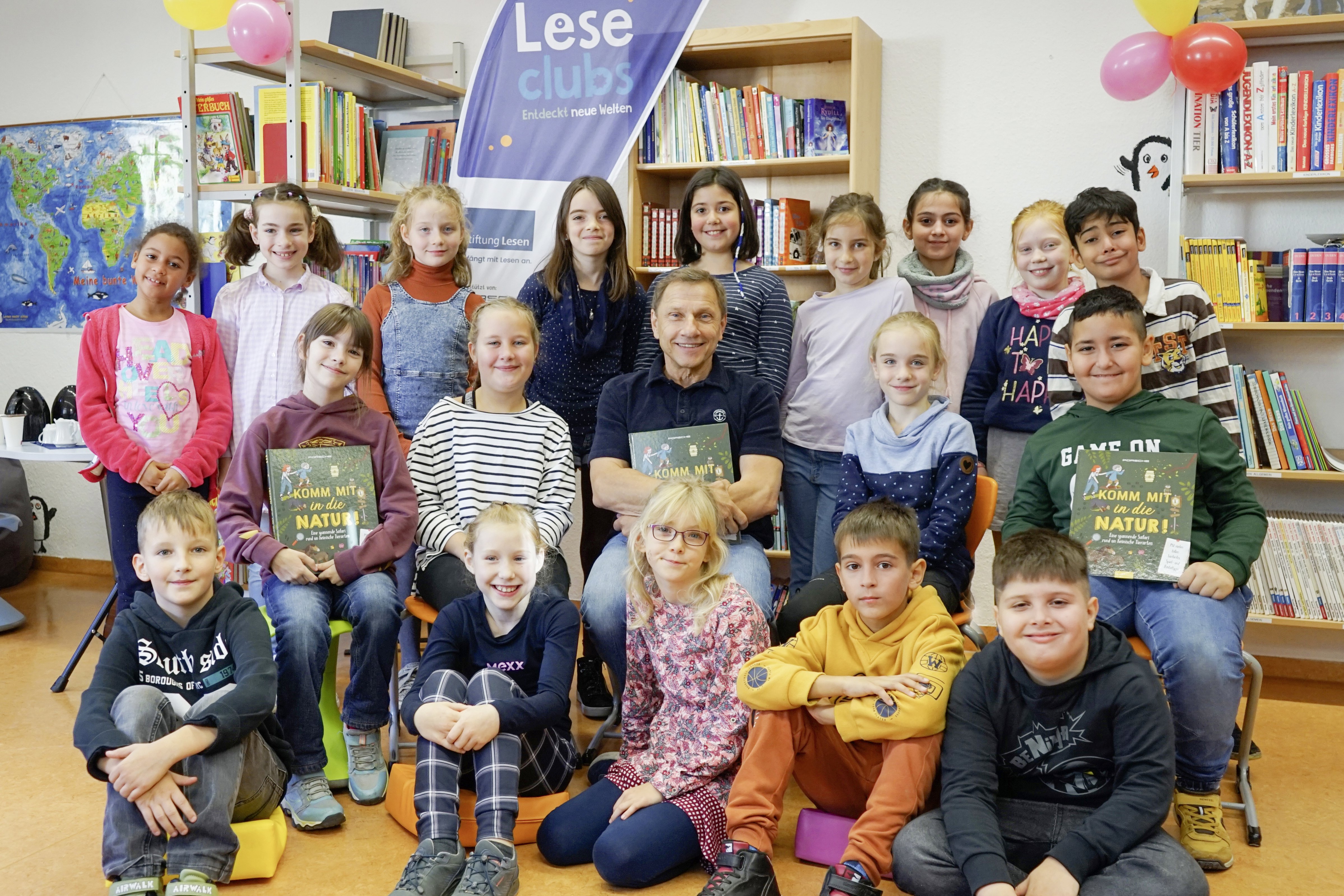 Leseclub Gruppenfoto