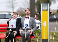 Die Weltkritik am Schlauch der Zeit