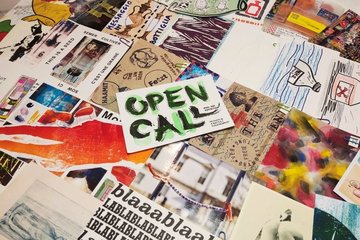 Werke aus aller Welt – das MailArt-Projekt im Werk 2 versammelt über 200 Beiträge