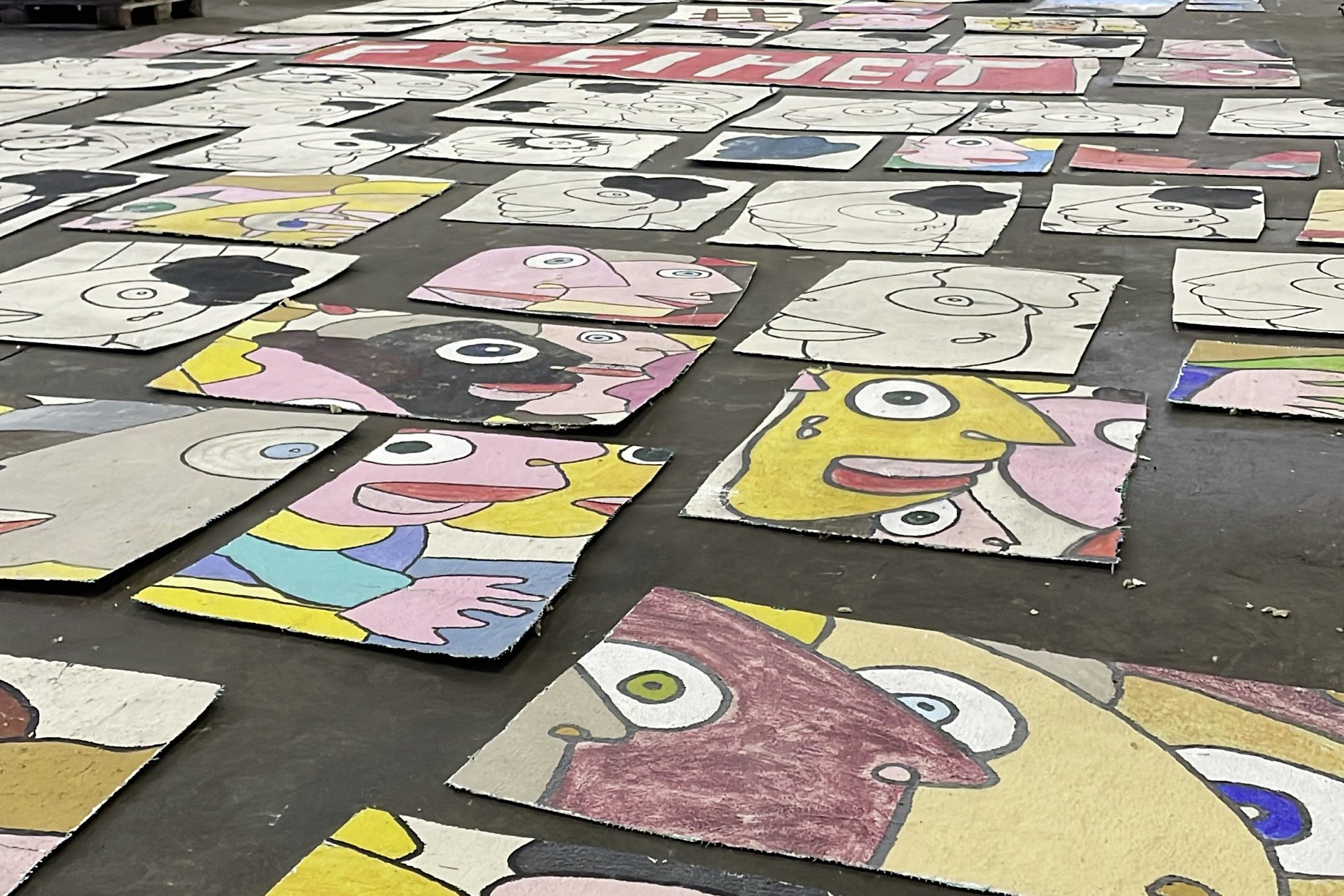 Elemente des Wandgemäldes im Atelier von Michael Fischer-Art