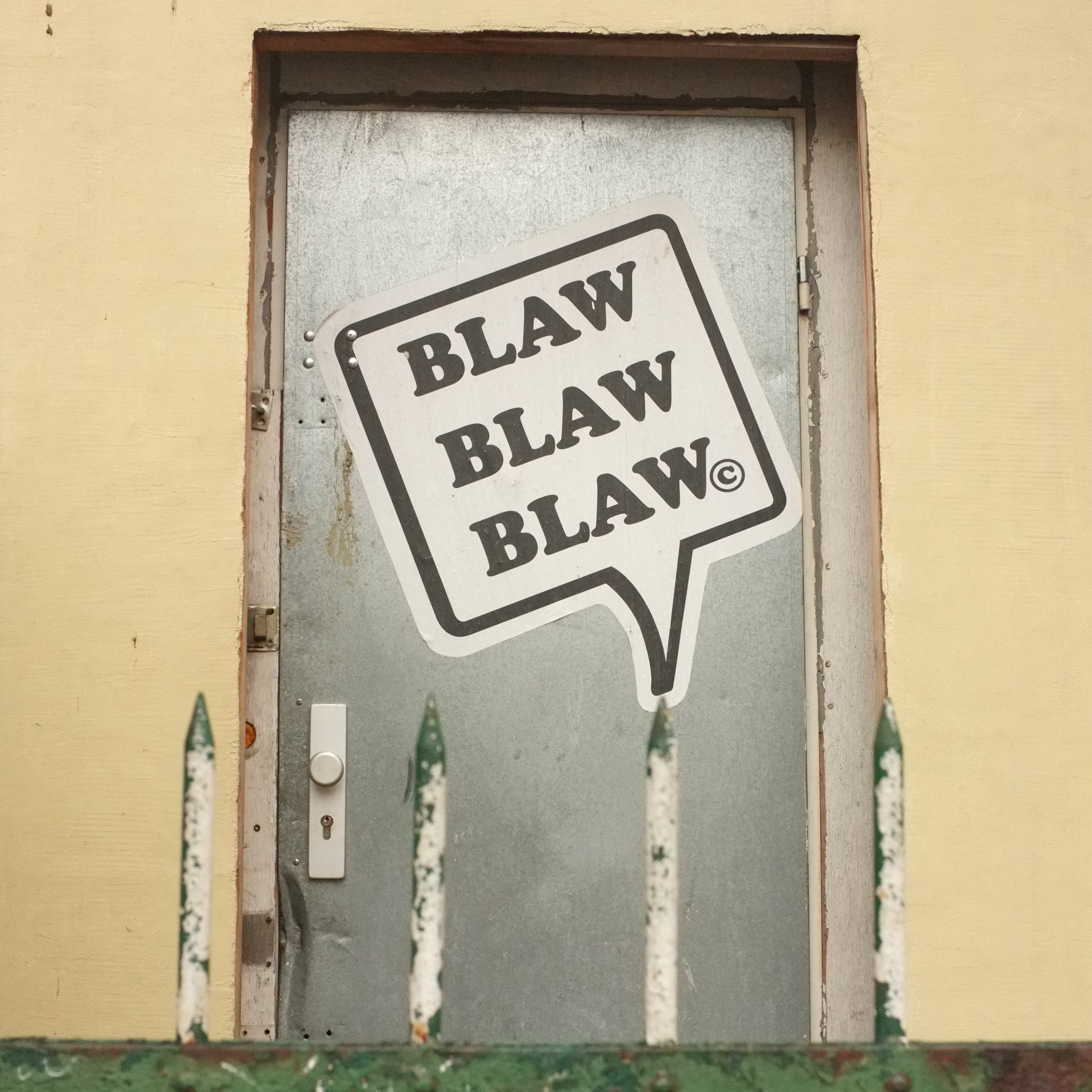 street art leipzig plagwitz blaw blaw blaw