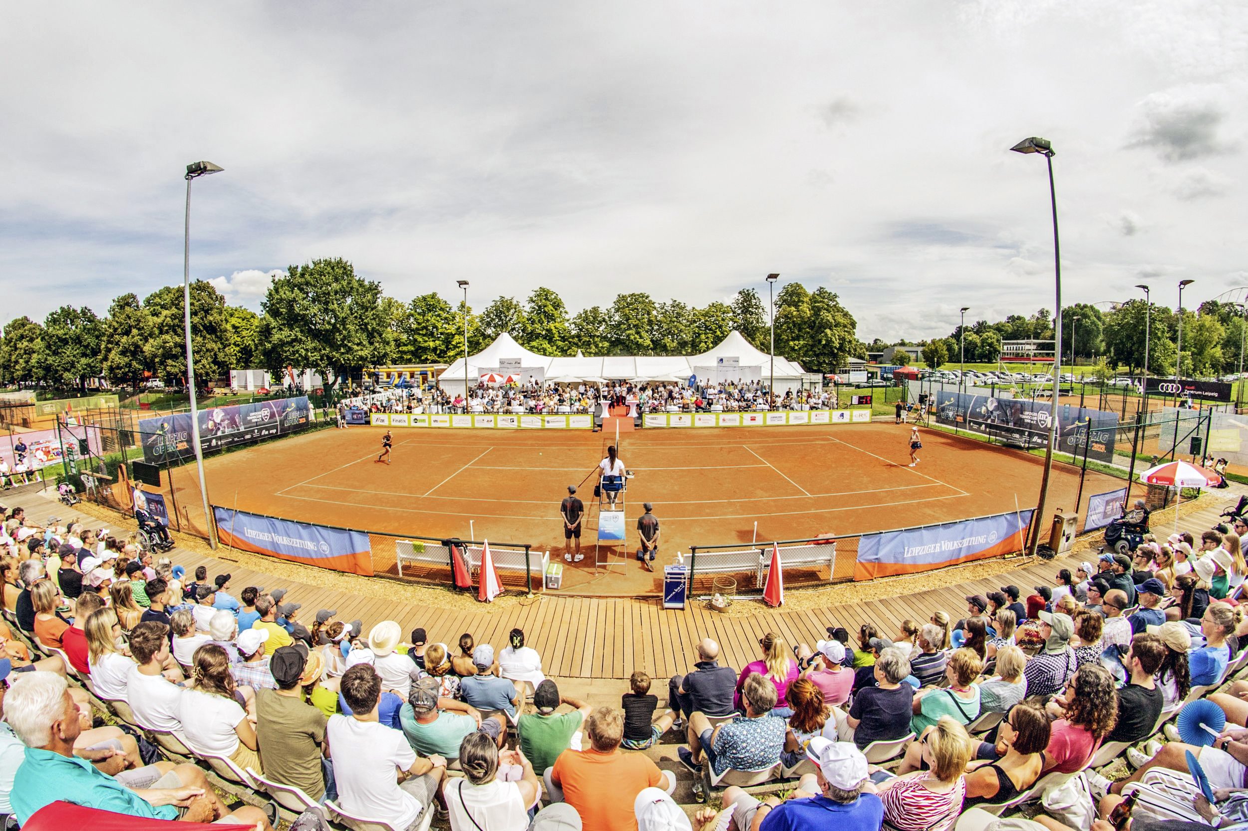 Tennisplatz