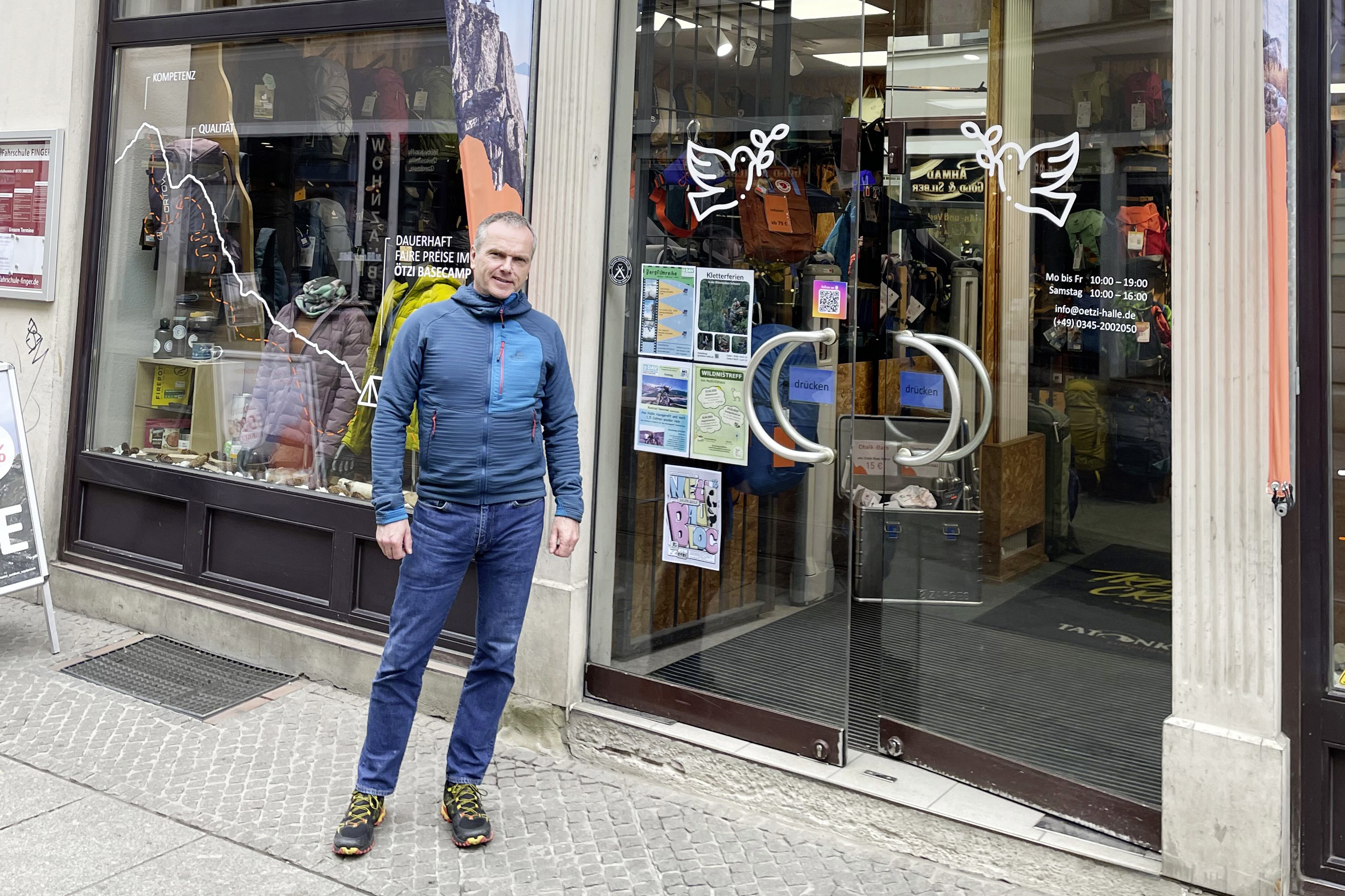 Ötzi GmbH - Outdoor Equipment