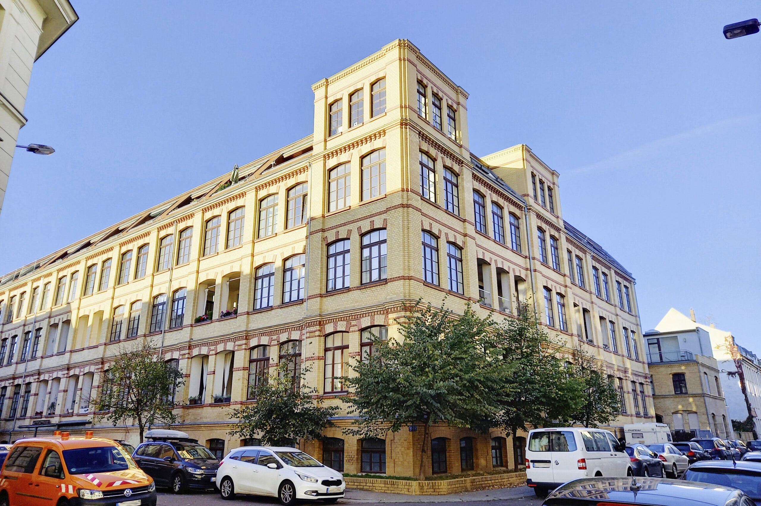 Luppenstraße 1
