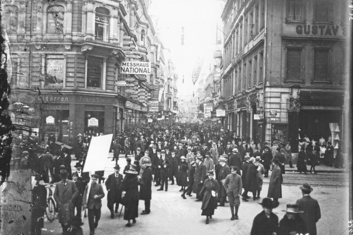 1919: Das „Messehaus National“