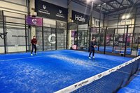 Padel wird meist im Doppel gespielt