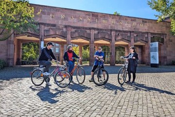Die Tour beleuchtet koloniale Spuren an verschiedenen Orten im Leipziger Stadtgebiet