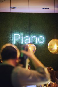 Piano Bar