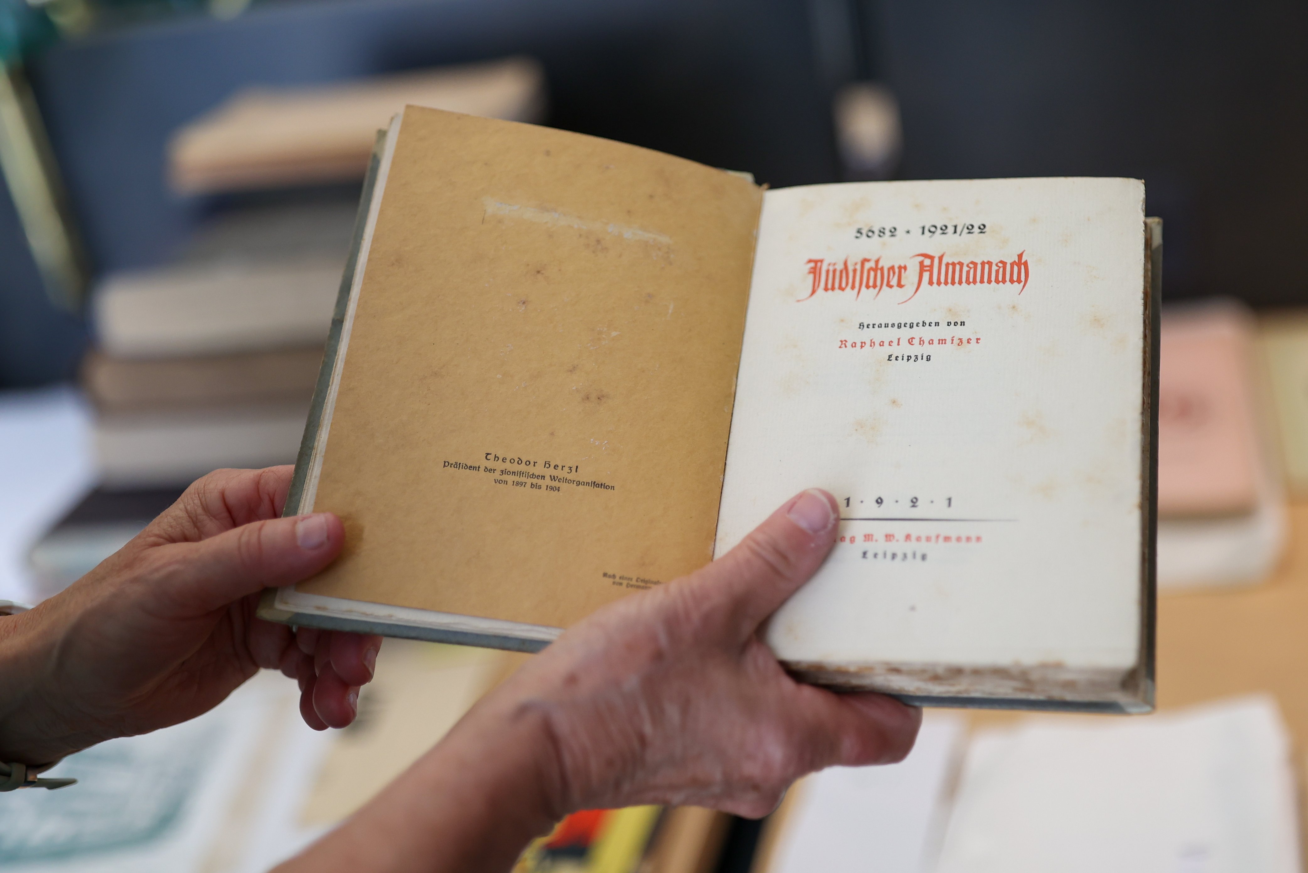 „Jüdischen Almanach“ aus dem Kaufmann-Verlag
