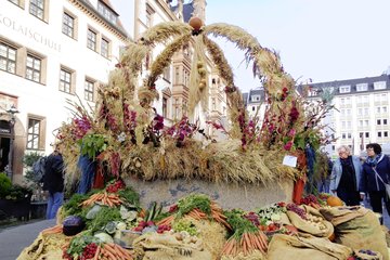 Der Erntebrunnen