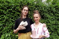 Anna Wanitschke und Julia Wende