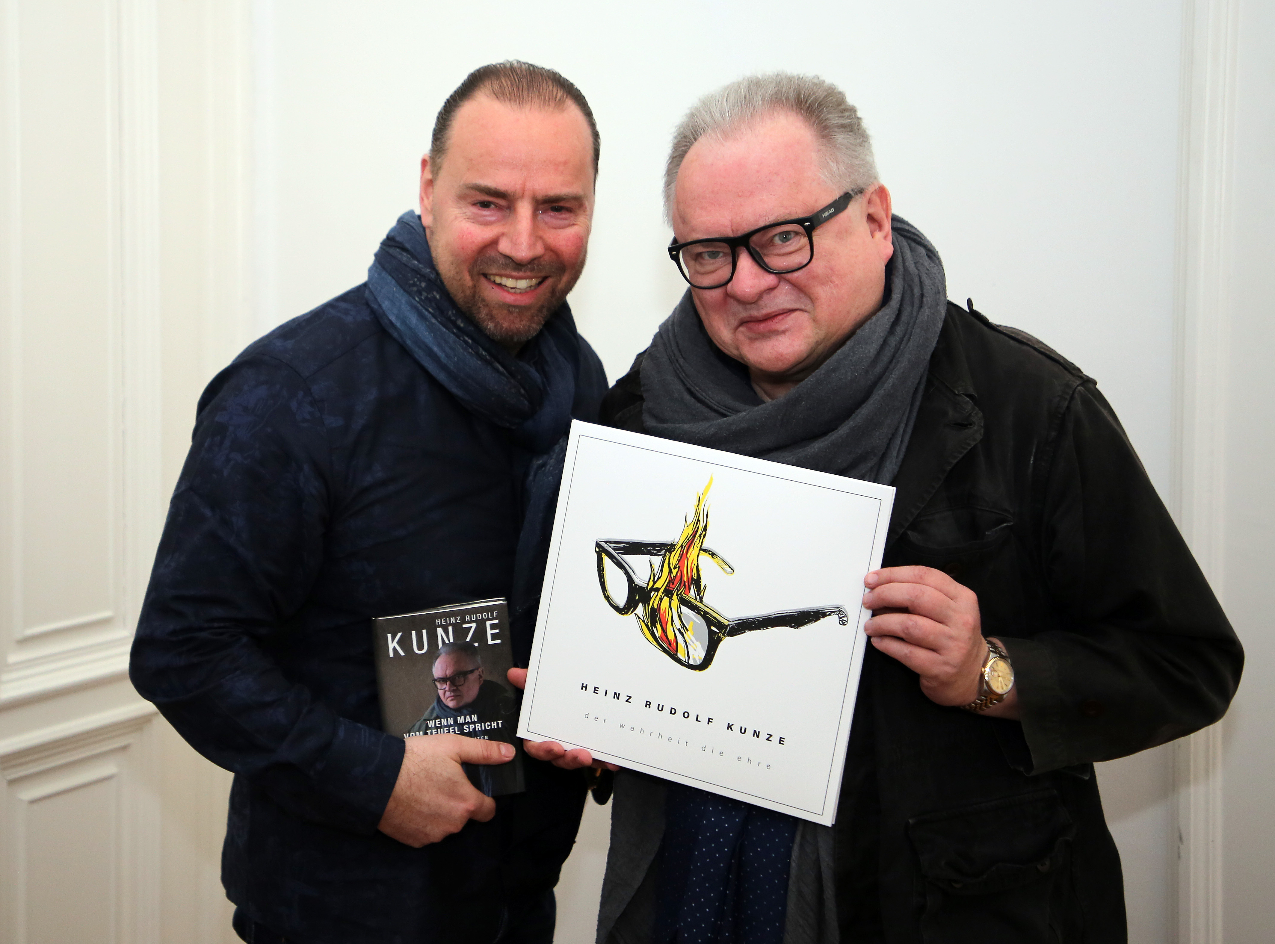 Matthias Winkler und Heinz Rudolf Kunze posieren für Kunzes neues Album